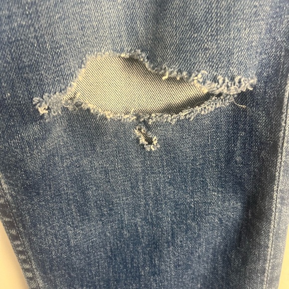 Mother The Tomcat Distressed Crop Jeans in Playing with Scissors size 32 - Picture 4 of 11